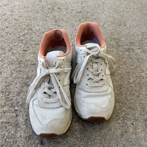 New Balance Cream Sneakers with Peach Lining